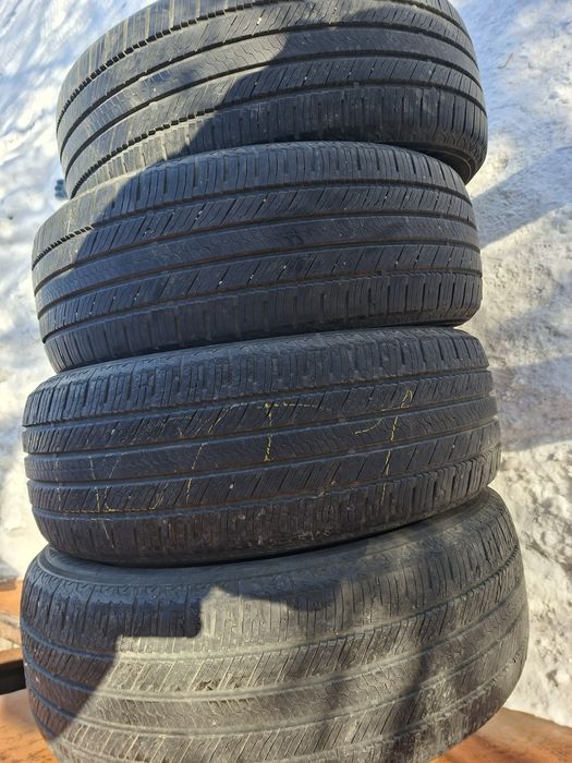 Продам шины. 235/55/20 якохама.