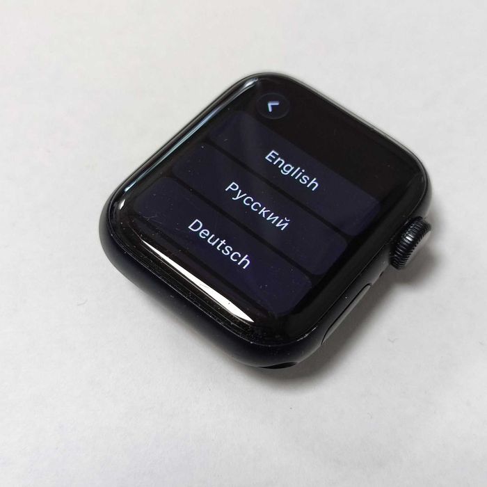 Смарт часовник Apple Watch SE (GPS) 40MM 100%bat Midnight