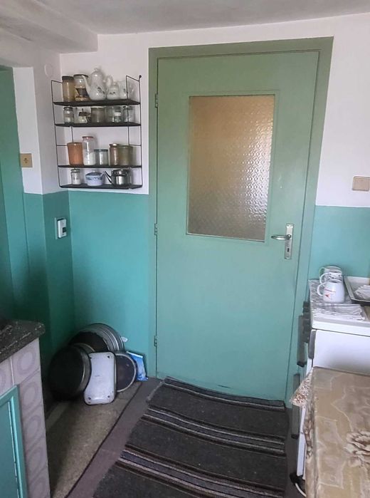 Продава се Къща в Павликени - 70 кв.м за 430 €/кв.м - Снимка #11