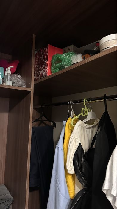 Продам угловой шкаф купе