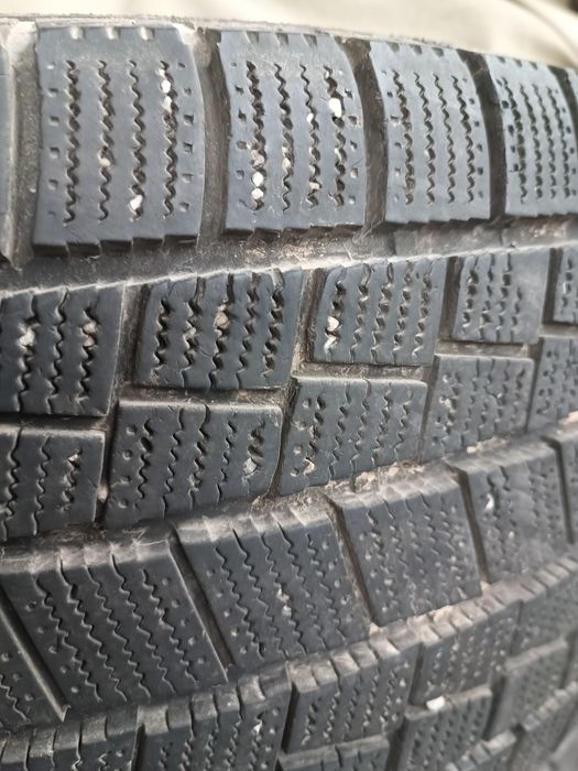 Продам зимние шины