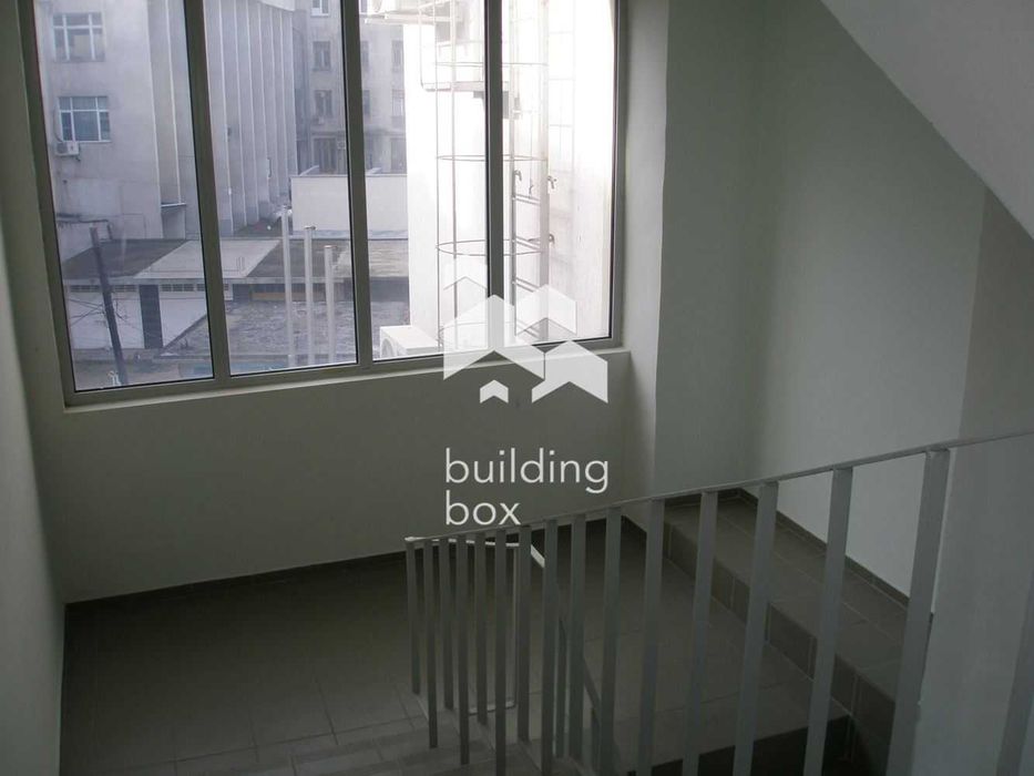 Продава се Промишлена сграда в Добрич, Център - 816 кв.м за 319 €/кв.м - Снимка #11