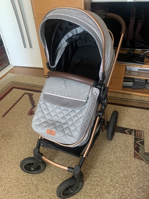 Детская коляска