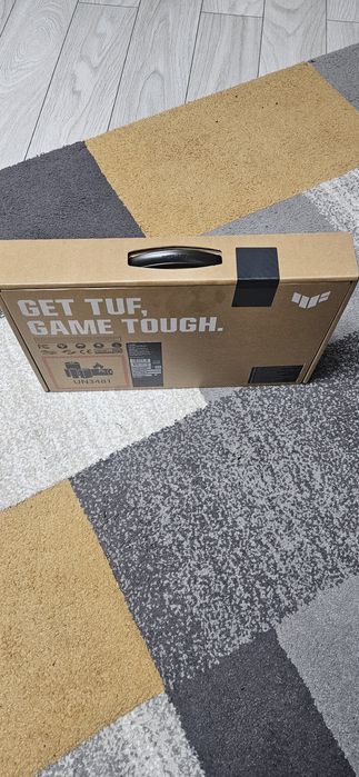 Vând Laptop Gaming Asus A14 FA401UU