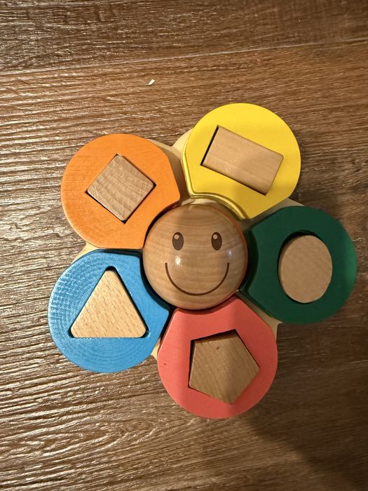 Продам пазлы и другое