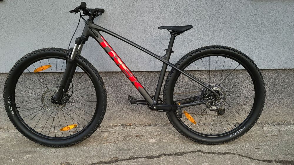Vând mtb trek  marlin 5