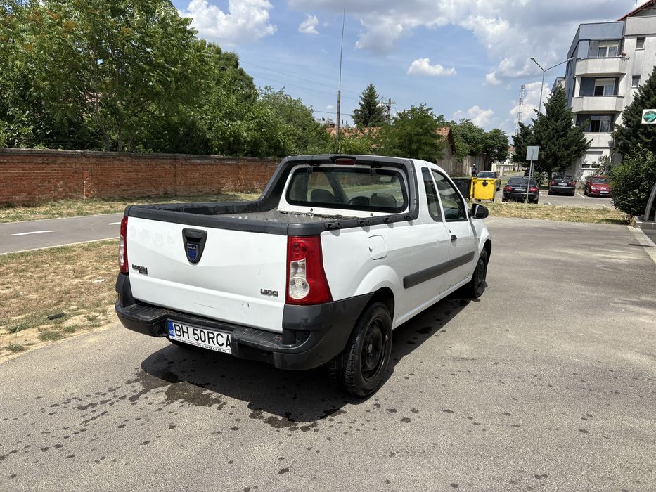 Vand logan pick up