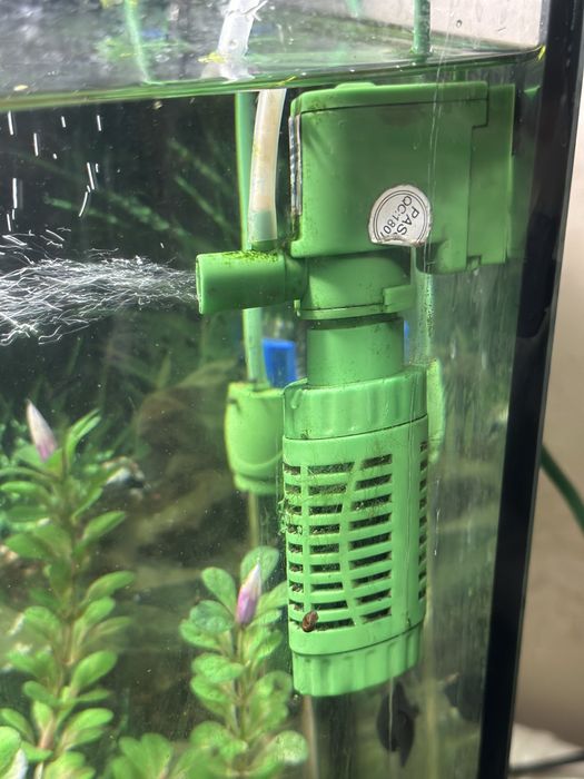 Аквариум большой на 60 литров