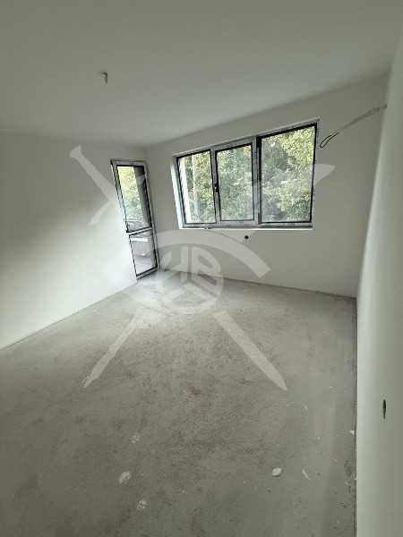 Продава се Четиристаен апартамент в Асеновград - 160 кв.м за 1554 €/кв.м - Снимка #3