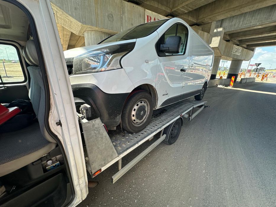 Tractari Auto Transport Auto Moto Autoutilitare Platforma Asistenta Rutiera Non Stop