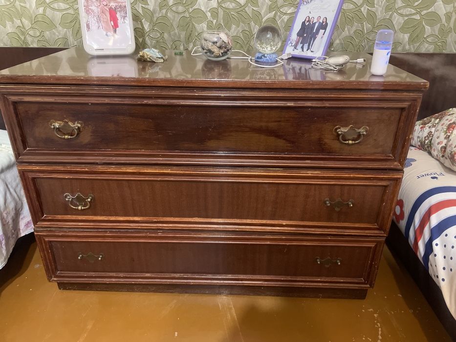 Кровать чистое дерево