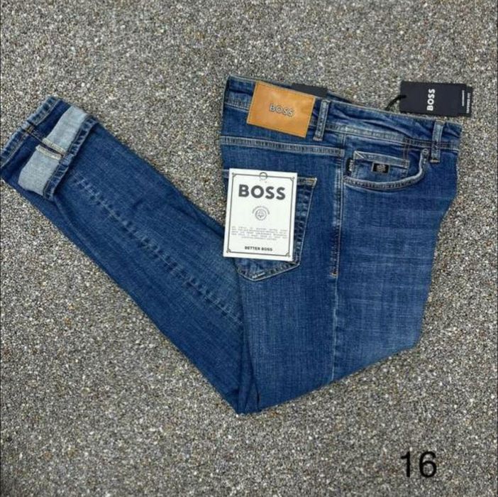 Blugi bărbați diferite modele