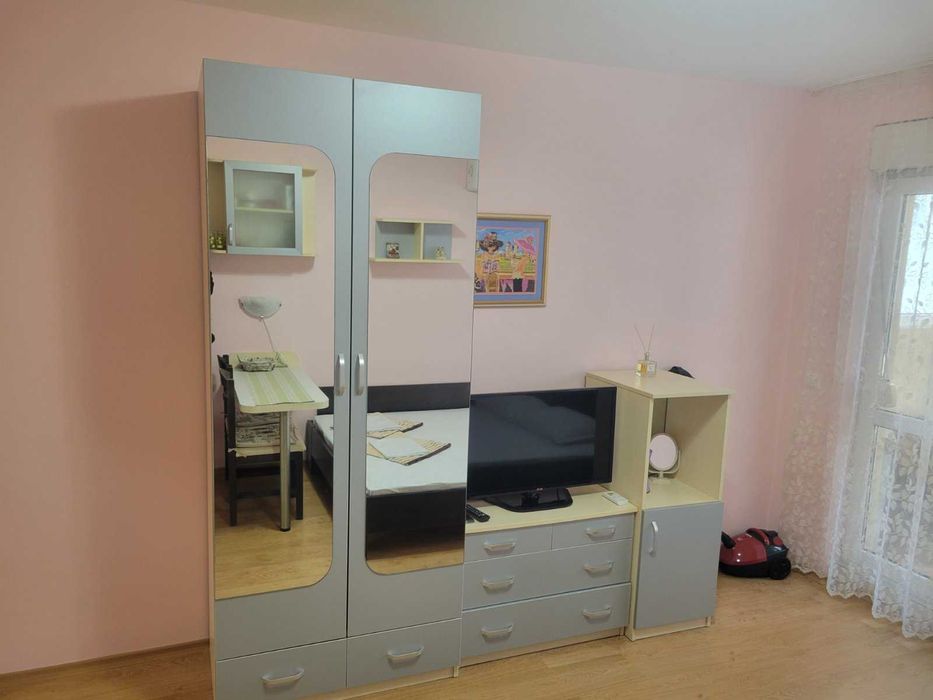 Дава се под наем Едностаен апартамент в Поморие - 50 кв.м за 33.15 € - Снимка #3