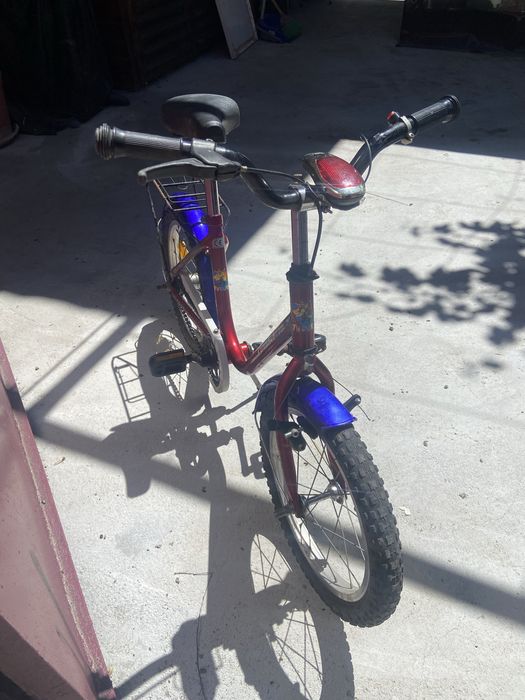 Детски велосипед с контра и реголируема седалка