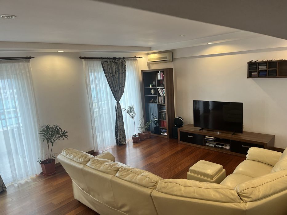 VANZARE apt 3 camere