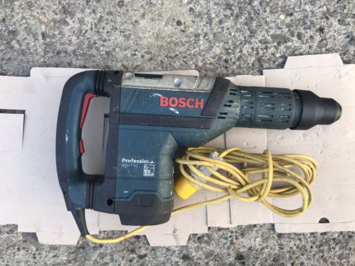 Ciocan Demolator Bosch Gsh 7 Vc SDS-Max 110V