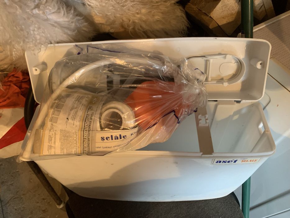 Бачок сливной, пластик