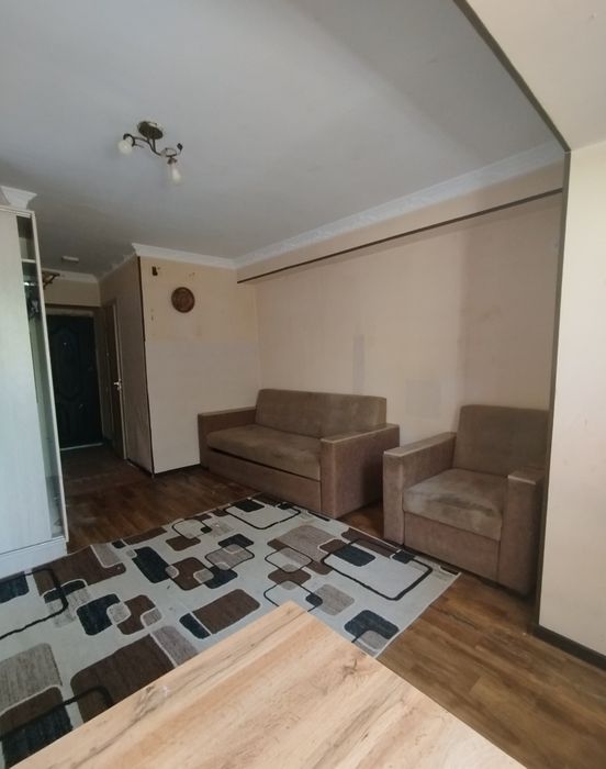 Юнусабад 2кв 1/2/4. 26м² гелерейка, Средний ремонт