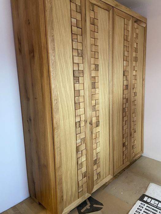 Спалня и гардероб от масив