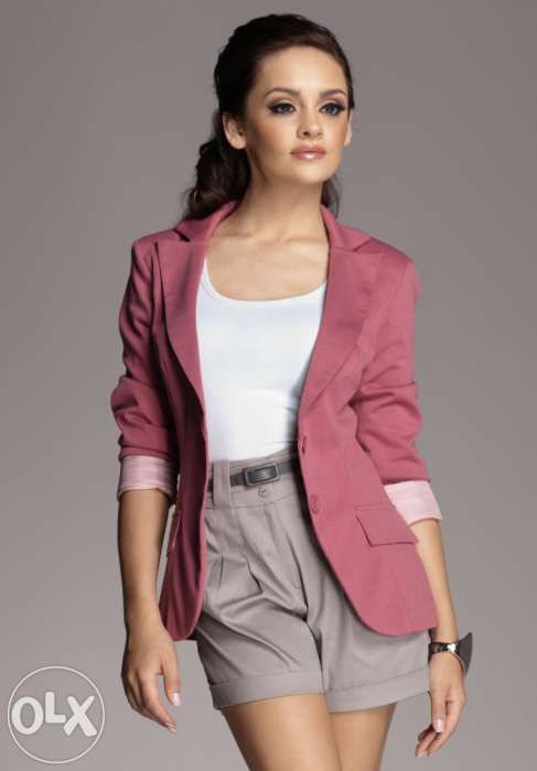 sacou dama ,culori alb si roz, marime m-l