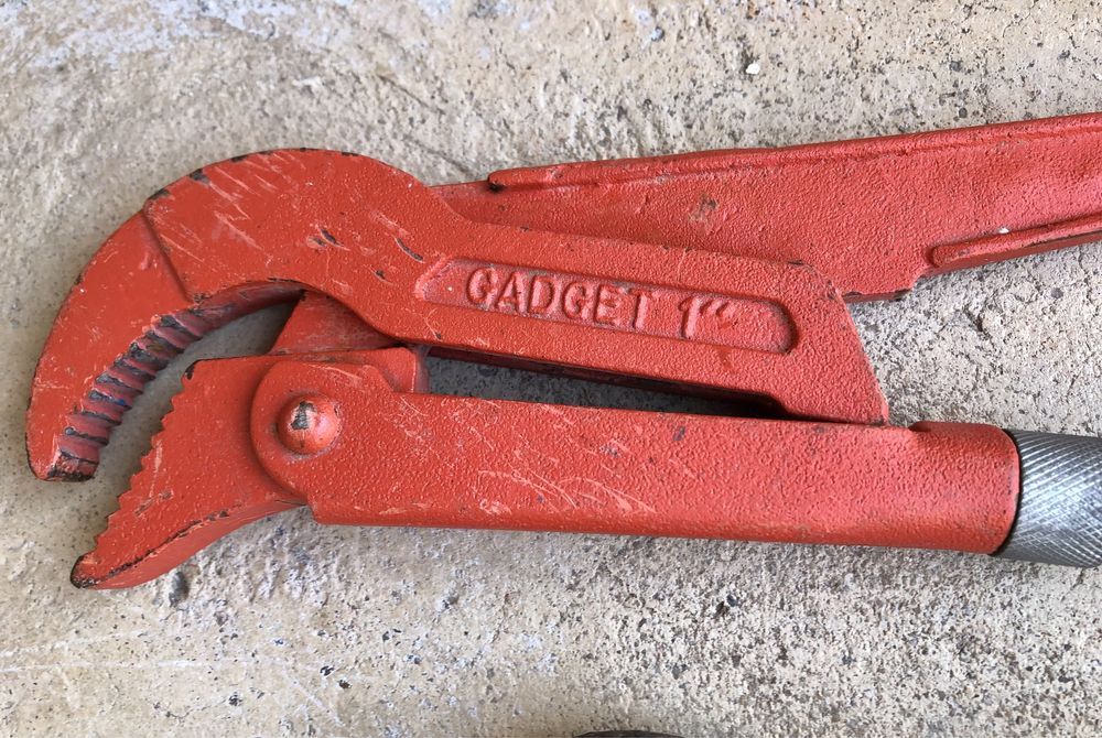 Power Puller, Англия и други инструменти