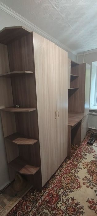 Продам школьный гарнитур