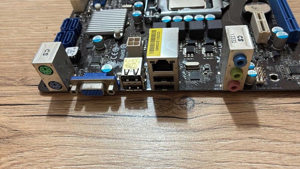 Комплект Asrock H61 + Xeon E3 1230 v2 socket 1155