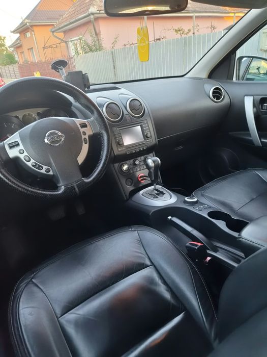 NISSAN QASHQAI 2.0 dCi automata 4x4 panoramic  piele