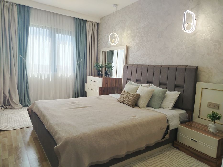 СРОЧНО ! 130000$ 4х комнатная.С ремонтом и техникой