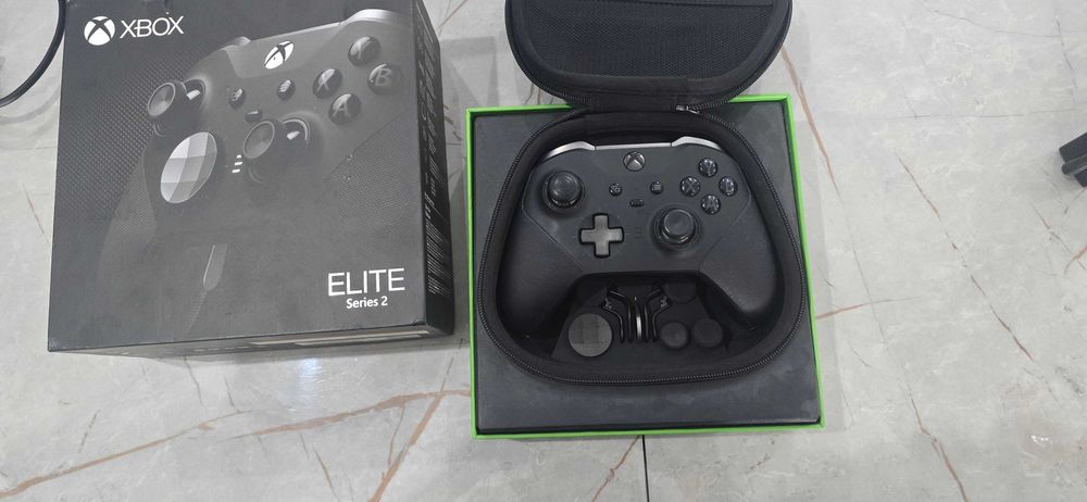 Контролер Xbox Elite 2, Оригинална кутия с всички аксесоари