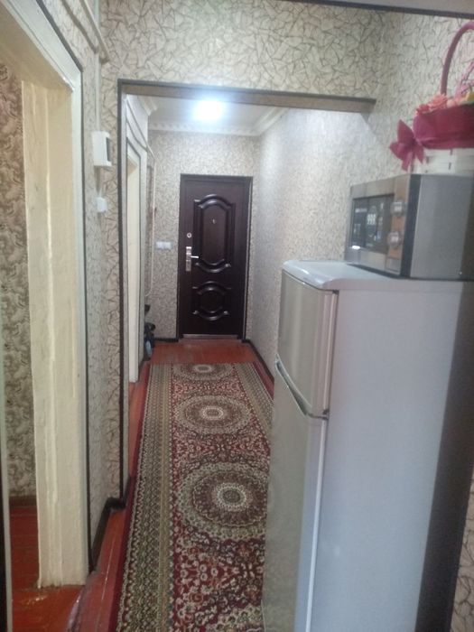 Квартира сотилади 3 хонали шахар марказида! Келишилади