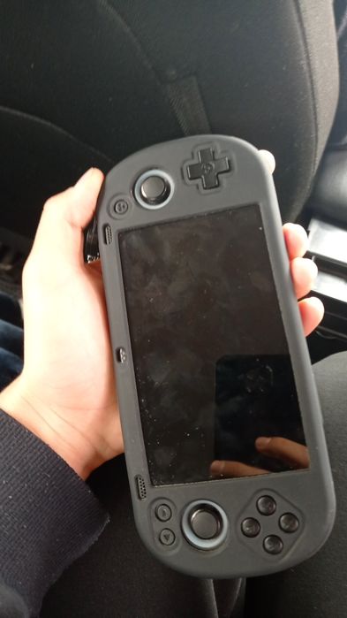 Продам Хонор х8а