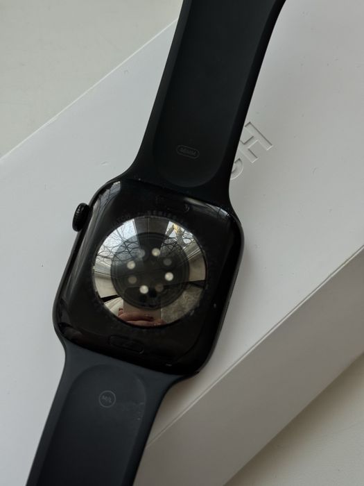 Продам apple watch 10