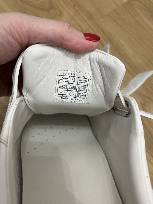 Продам кроссовки Hugo Boss