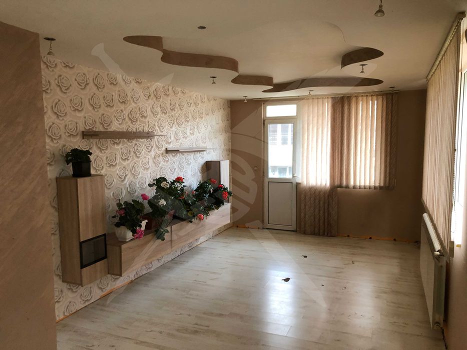 Продава се Етаж от къща в Асеновград - 159 кв.м за 850 €/кв.м - Снимка #10
