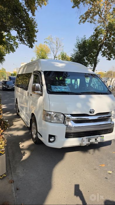 Toyota hiase тойота