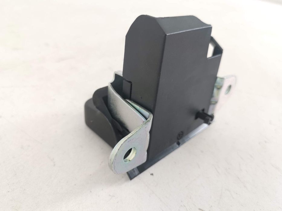 Дръжка багажник Волксваген / Volkswagen VW Polo 6 AW/BZ Оригинална В д