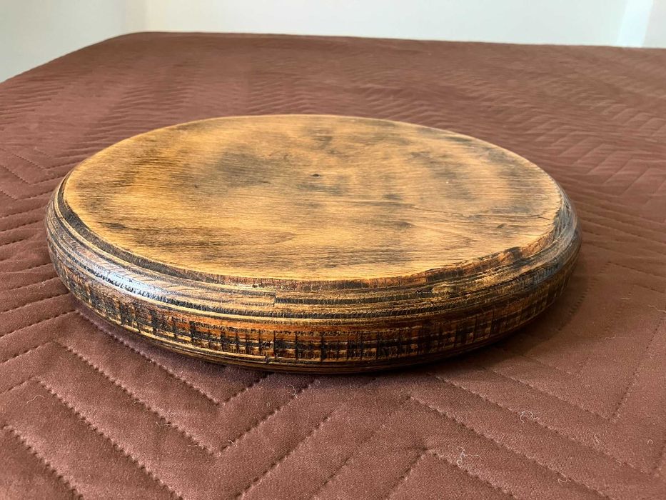 Дървена седалка от трикрако зъболекарско столче