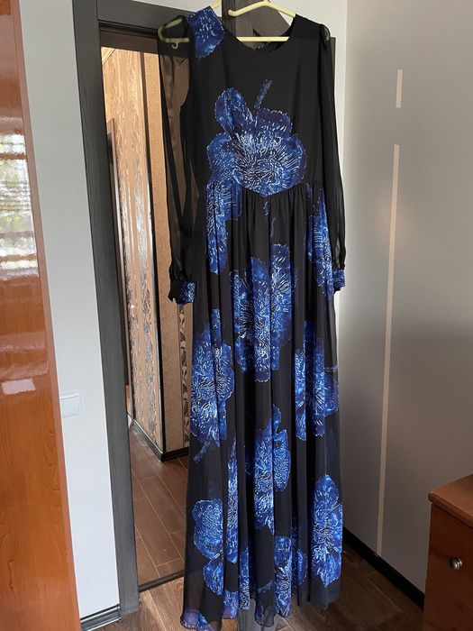 Платье вечернее