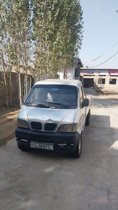 Dongfen  bmv bashara sirochniy sotiladi 3500$