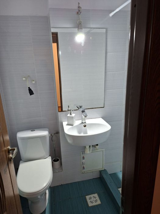 Vând apartament 3 camere