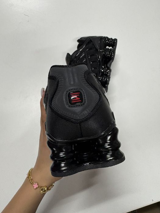 Nike shox tl черни