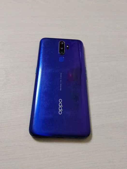 Продам смартфон OPPO A9 2020.