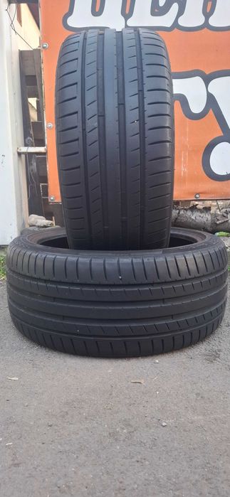 2бр. 225/40/18 Ceat 6.8mm грайфер, дот 22г. Безплатен монтаж