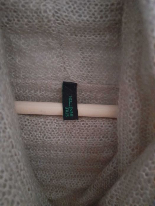 Pulover Benetton,mohair,m, 70 lei