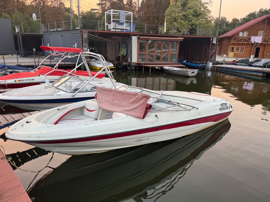 Barca bayliner navigator