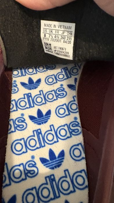 Adidas AS520, culoare grena