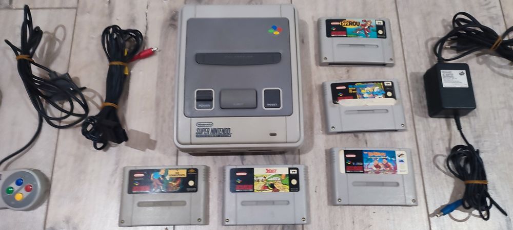 Nintendo SNES пълен комплект