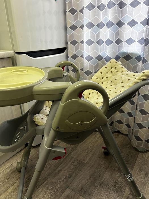 Продам детский стульчик