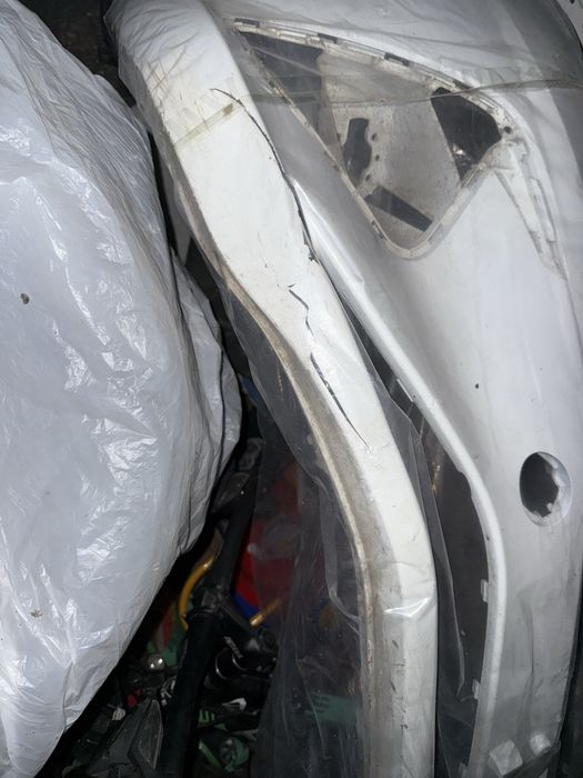 Бампер на Jac j7. Белый